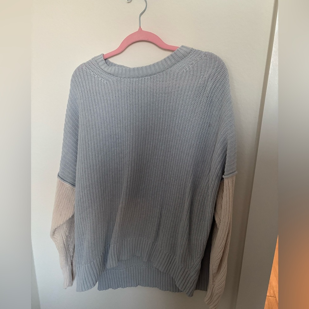 American Eagle Light Blue Knit Pullover Sweater